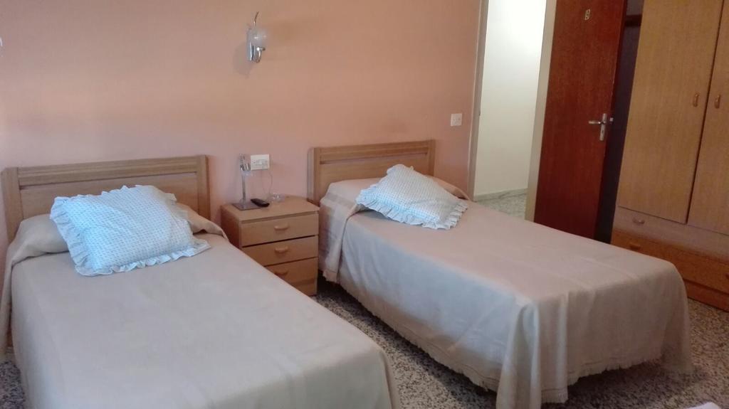 Algerri Hostal Terraferma מראה חיצוני תמונה